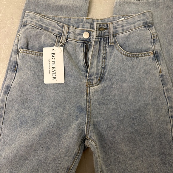 Blue denim jeans with front slits - Picture 4 of 5